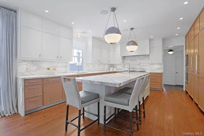 19 Overlook Road, Scarsdale, NY, 4 Bedrooms Bedrooms, 12 Rooms Rooms,5 BathroomsBathrooms,Residential Lease,For Rent,Overlook,0,1032154 19 Overlook Road, Scarsdale, NY, 4 Bedrooms Bedrooms, 12 Rooms Rooms,5 BathroomsBathrooms,Residential Lease,For Rent,Overlook,0,1032154