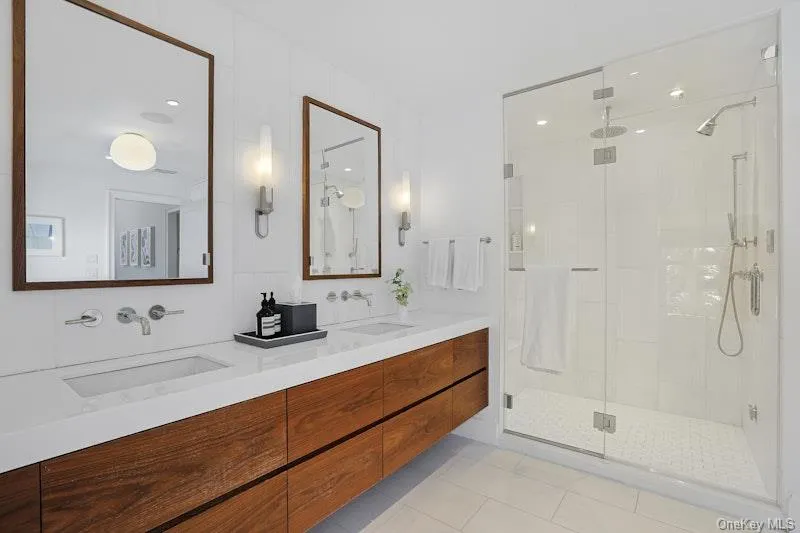 19 Overlook Road, Scarsdale, NY, 4 Bedrooms Bedrooms, 12 Rooms Rooms,5 BathroomsBathrooms,Residential Lease,For Rent,Overlook,0,1032154 19 Overlook Road, Scarsdale, NY, 4 Bedrooms Bedrooms, 12 Rooms Rooms,5 BathroomsBathrooms,Residential Lease,For Rent,Overlook,0,1032154