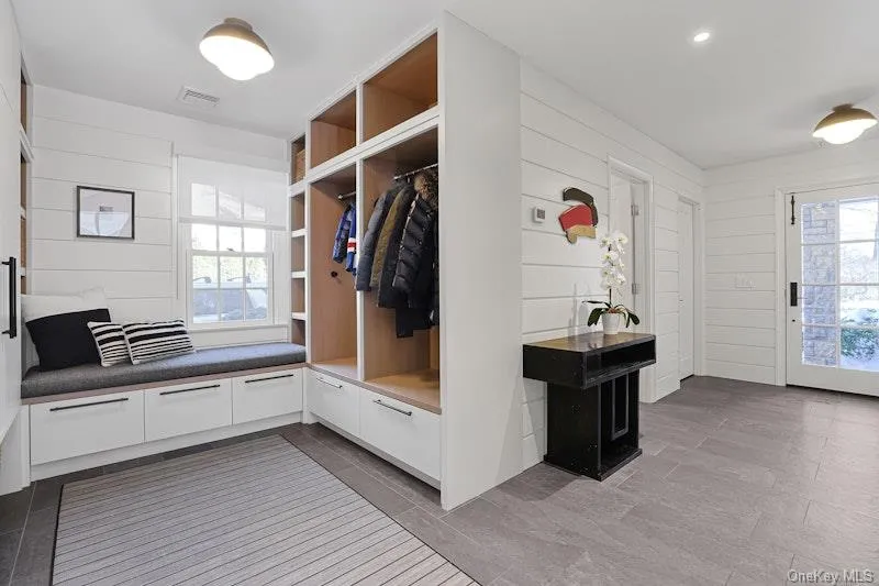 19 Overlook Road, Scarsdale, NY, 4 Bedrooms Bedrooms, 12 Rooms Rooms,5 BathroomsBathrooms,Residential Lease,For Rent,Overlook,0,1032154 19 Overlook Road, Scarsdale, NY, 4 Bedrooms Bedrooms, 12 Rooms Rooms,5 BathroomsBathrooms,Residential Lease,For Rent,Overlook,0,1032154