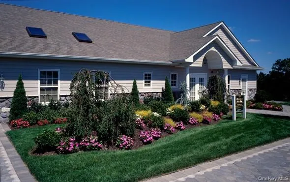 17 Horizon View Drive, Brookhaven, NY, 2 Bedrooms Bedrooms, 7 Rooms Rooms,2 BathroomsBathrooms,Residential Lease,For Rent,Horizon View,0,1032155 17 Horizon View Drive, Brookhaven, NY, 2 Bedrooms Bedrooms, 7 Rooms Rooms,2 BathroomsBathrooms,Residential Lease,For Rent,Horizon View,0,1032155