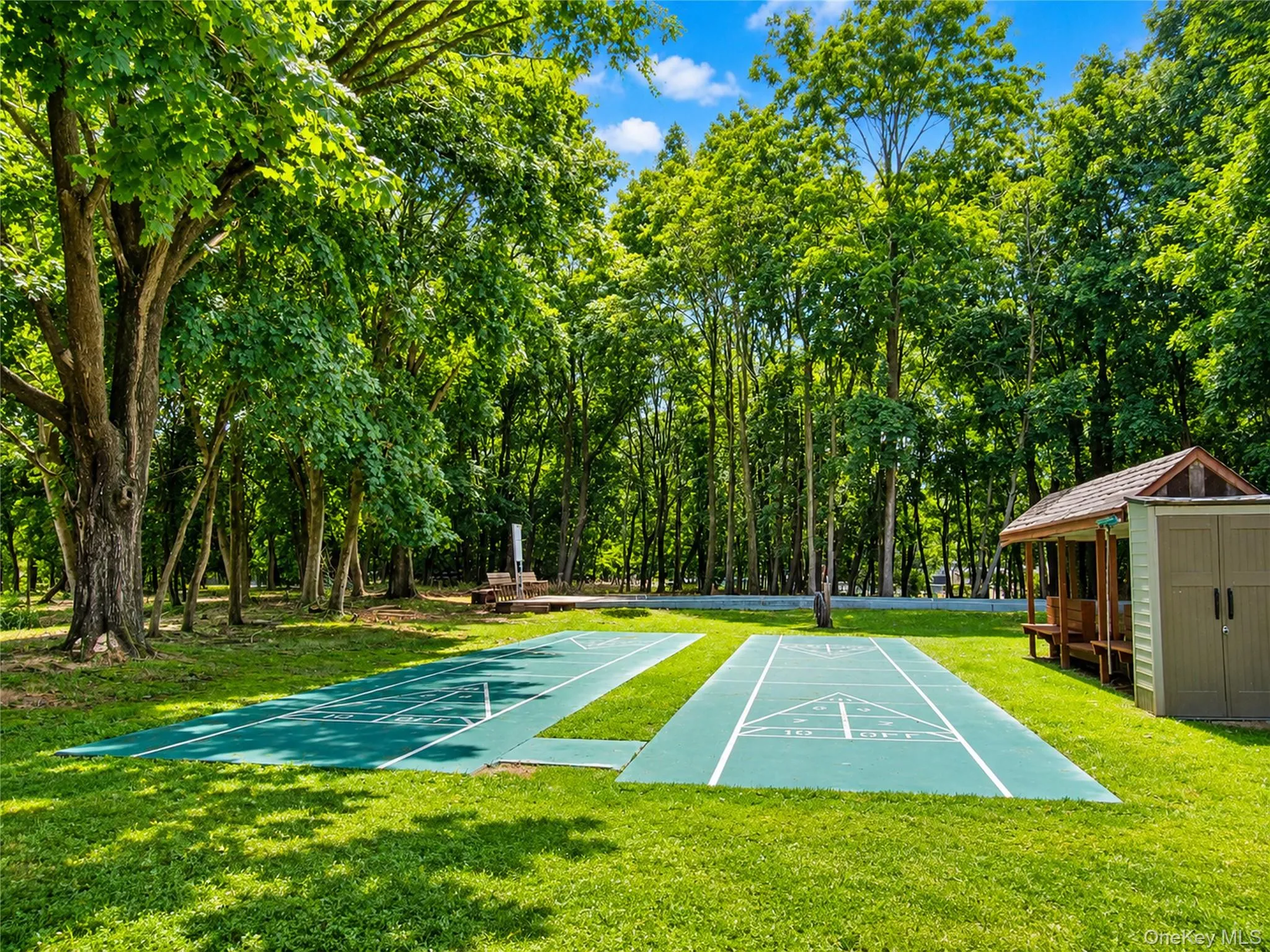 506 Alden Court, Smithtown, NY, 2 Bedrooms Bedrooms, 6 Rooms Rooms,2 BathroomsBathrooms,Residential Lease,For Rent,Alden,0,1032161 506 Alden Court, Smithtown, NY, 2 Bedrooms Bedrooms, 6 Rooms Rooms,2 BathroomsBathrooms,Residential Lease,For Rent,Alden,0,1032161