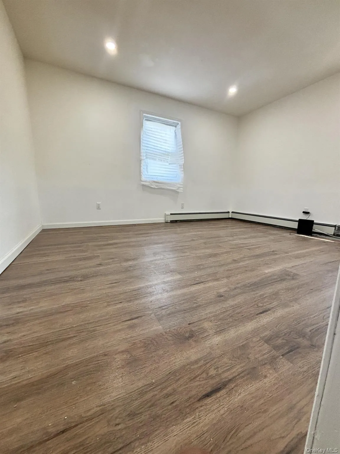 68 State Avenue, Babylon, NY, 4 Bedrooms Bedrooms, 6 Rooms Rooms,2 BathroomsBathrooms,Residential,For Rent,State,0,1032162 68 State Avenue, Babylon, NY, 4 Bedrooms Bedrooms, 6 Rooms Rooms,2 BathroomsBathrooms,Residential,For Rent,State,0,1032162