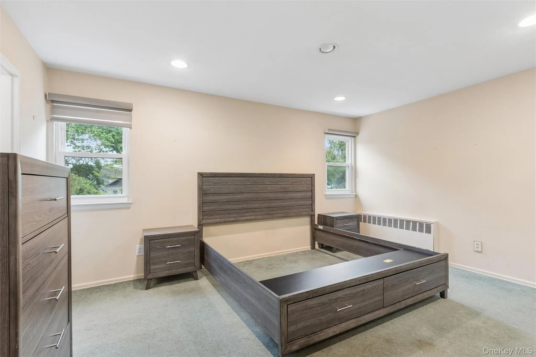 1939 Leonard Lane, Hempstead, NY, 4 Bedrooms Bedrooms, 9 Rooms Rooms,3 BathroomsBathrooms,Residential,For Rent,Leonard,0,1032163 1939 Leonard Lane, Hempstead, NY, 4 Bedrooms Bedrooms, 9 Rooms Rooms,3 BathroomsBathrooms,Residential,For Rent,Leonard,0,1032163