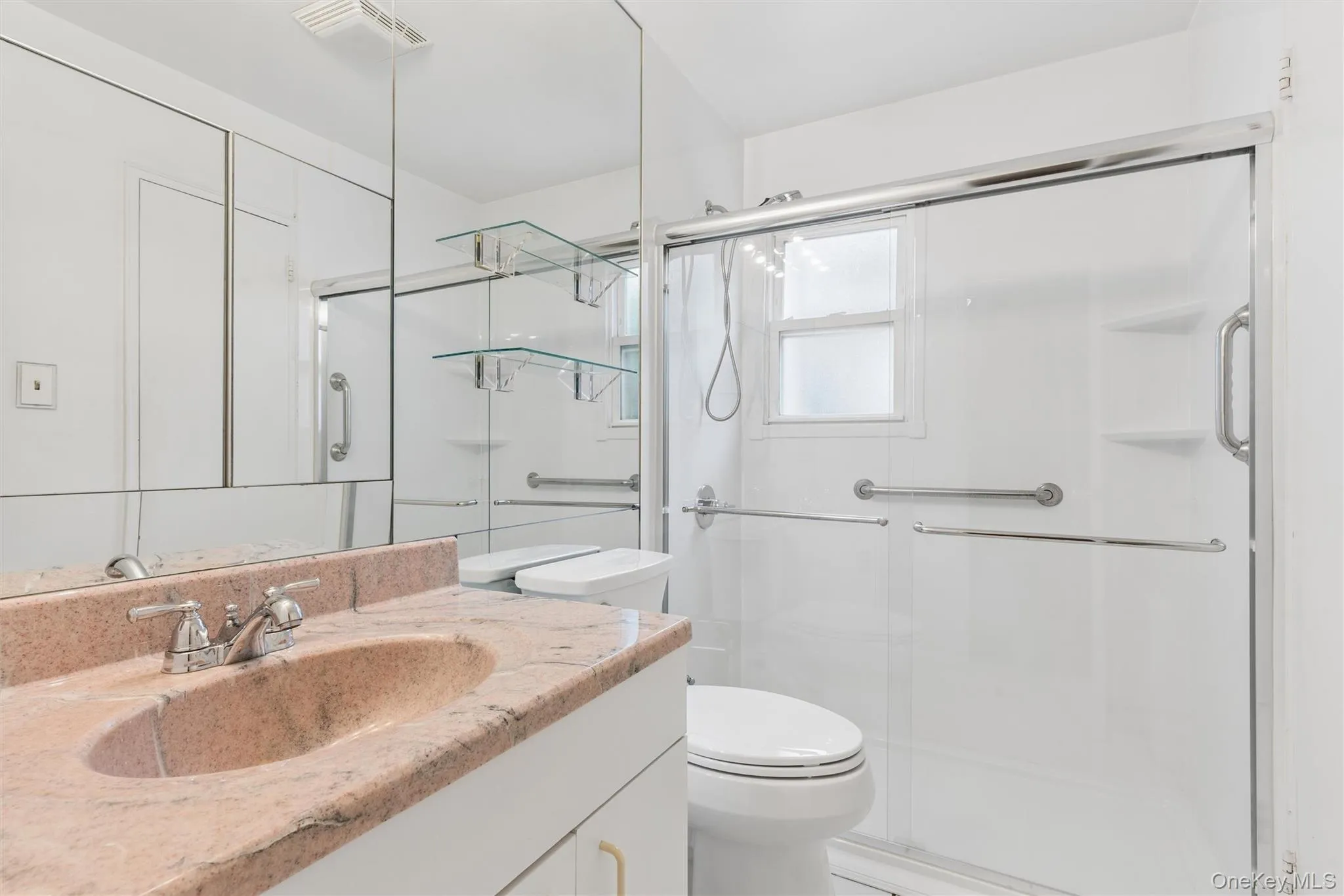1939 Leonard Lane, Hempstead, NY, 4 Bedrooms Bedrooms, 9 Rooms Rooms,3 BathroomsBathrooms,Residential,For Rent,Leonard,0,1032163 1939 Leonard Lane, Hempstead, NY, 4 Bedrooms Bedrooms, 9 Rooms Rooms,3 BathroomsBathrooms,Residential,For Rent,Leonard,0,1032163