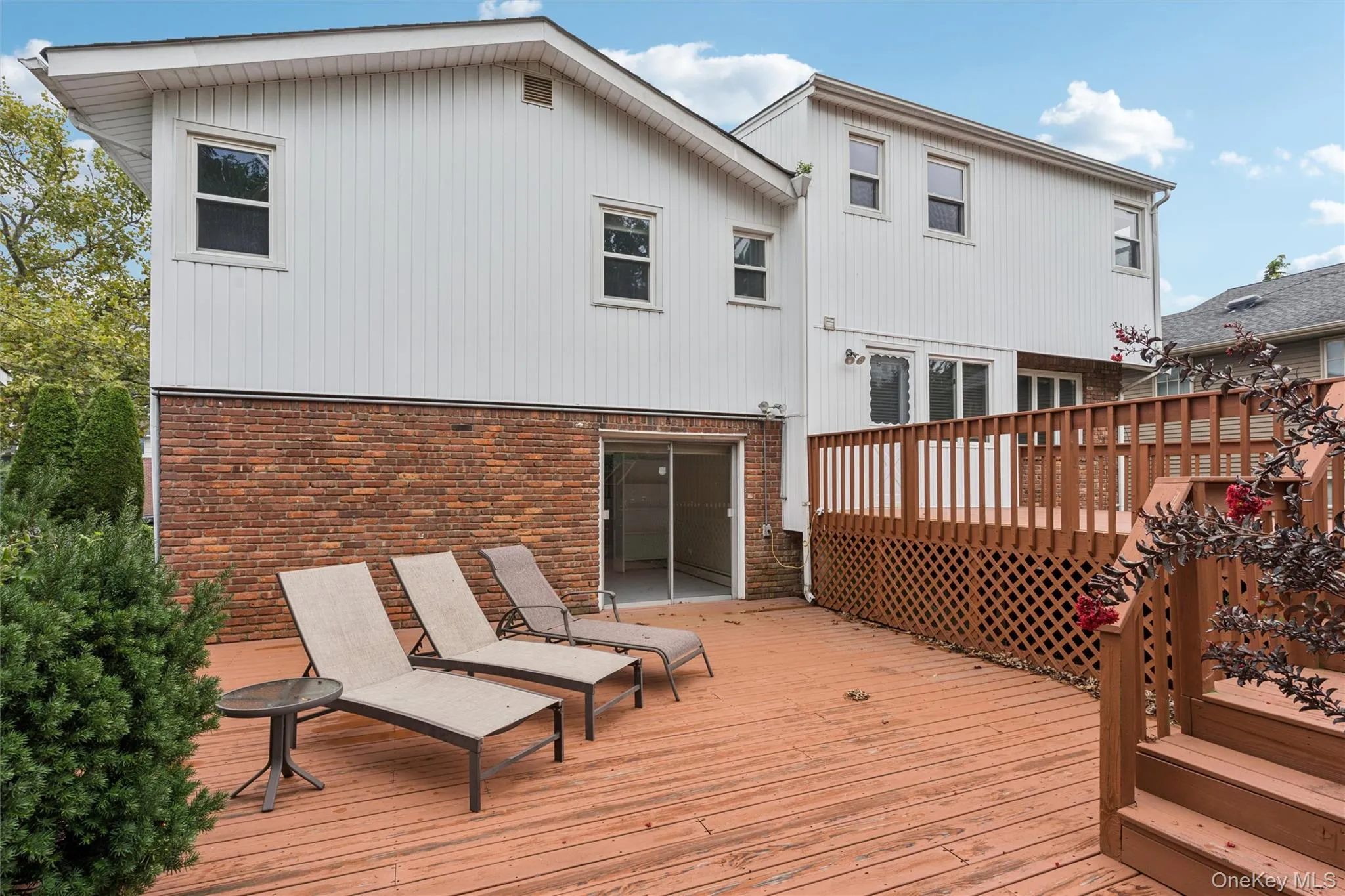1939 Leonard Lane, Hempstead, NY, 4 Bedrooms Bedrooms, 9 Rooms Rooms,3 BathroomsBathrooms,Residential,For Rent,Leonard,0,1032163 1939 Leonard Lane, Hempstead, NY, 4 Bedrooms Bedrooms, 9 Rooms Rooms,3 BathroomsBathrooms,Residential,For Rent,Leonard,0,1032163