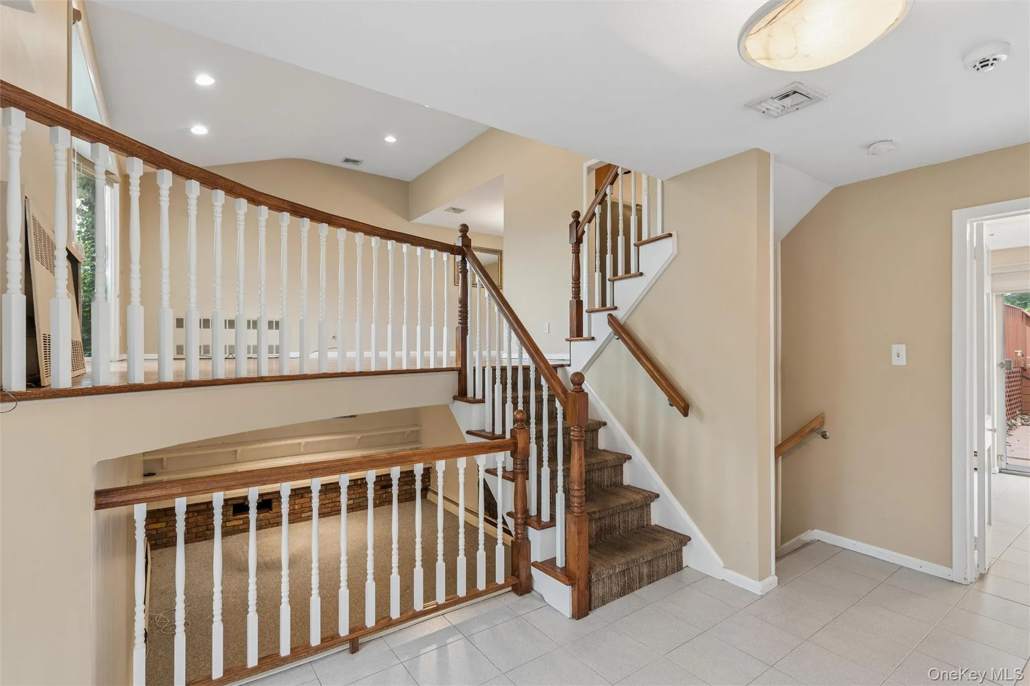 1939 Leonard Lane, Hempstead, NY, 4 Bedrooms Bedrooms, 9 Rooms Rooms,3 BathroomsBathrooms,Residential,For Rent,Leonard,0,1032163 1939 Leonard Lane, Hempstead, NY, 4 Bedrooms Bedrooms, 9 Rooms Rooms,3 BathroomsBathrooms,Residential,For Rent,Leonard,0,1032163