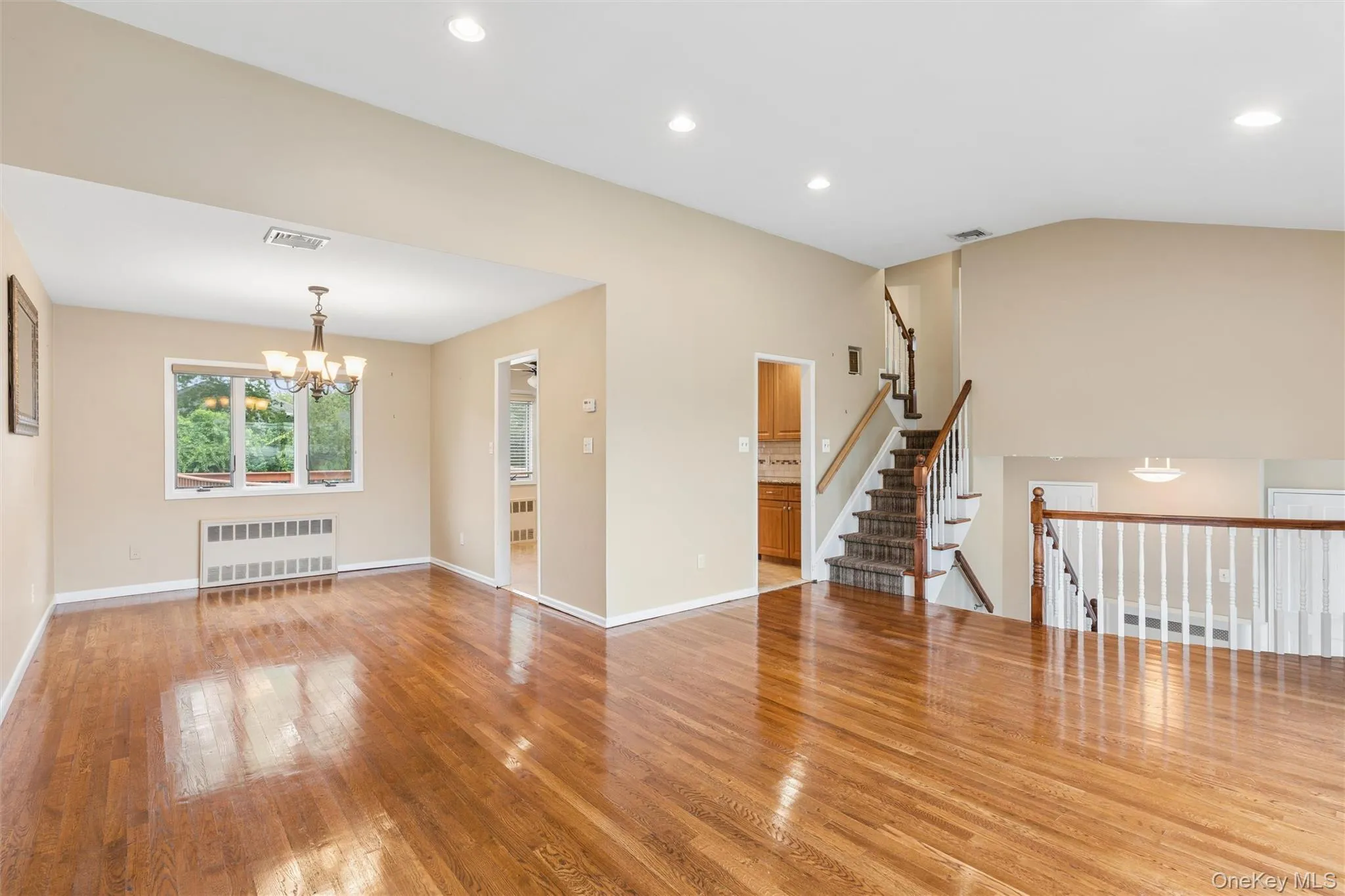 1939 Leonard Lane, Hempstead, NY, 4 Bedrooms Bedrooms, 9 Rooms Rooms,3 BathroomsBathrooms,Residential,For Rent,Leonard,0,1032163 1939 Leonard Lane, Hempstead, NY, 4 Bedrooms Bedrooms, 9 Rooms Rooms,3 BathroomsBathrooms,Residential,For Rent,Leonard,0,1032163