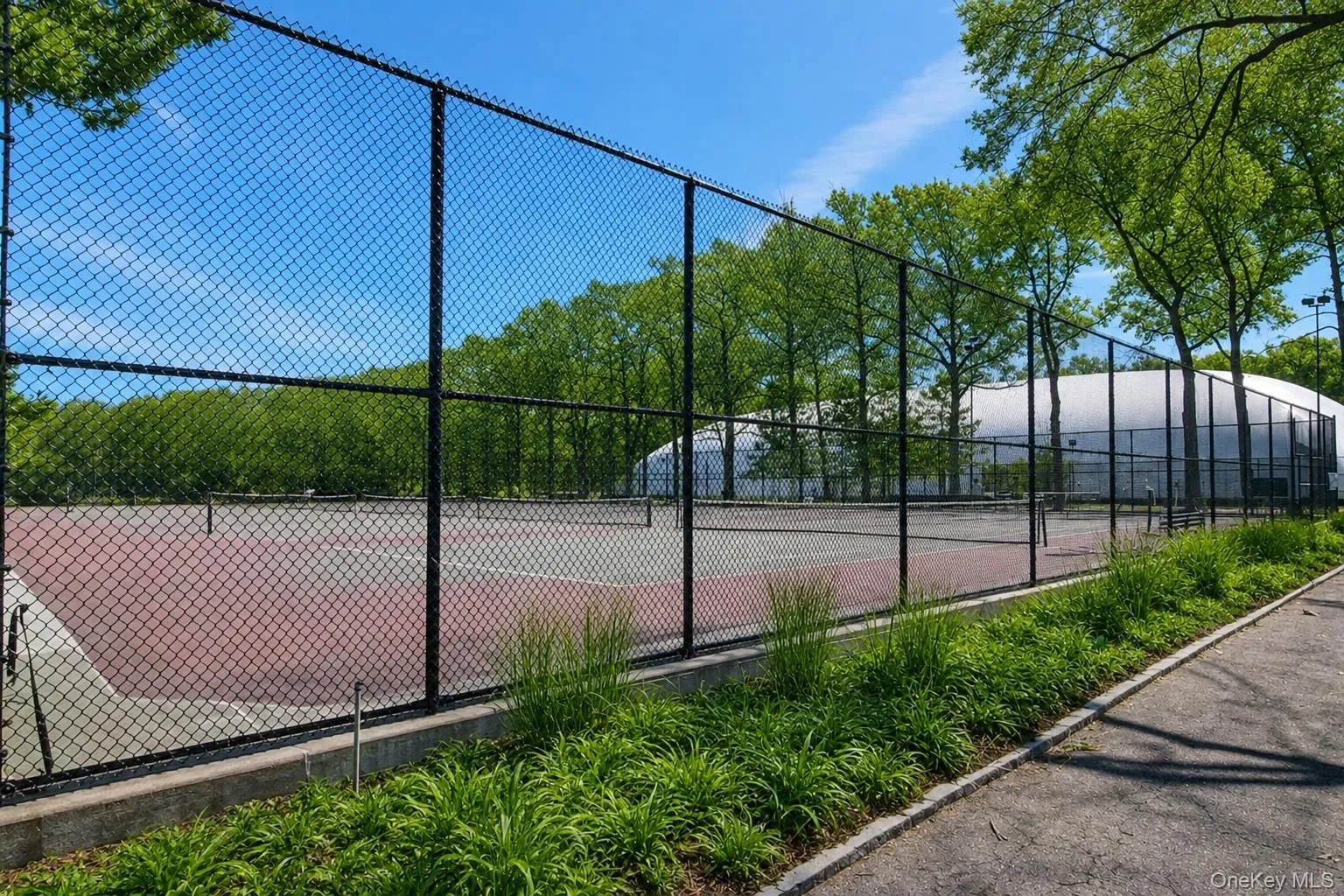 196-29 69th Ave, New York, NY, 1 Bedroom Bedrooms, 4 Rooms Rooms,1 BathroomBathrooms,Residential,For Rent,69th Ave,0,1032164 196-29 69th Ave, New York, NY, 1 Bedroom Bedrooms, 4 Rooms Rooms,1 BathroomBathrooms,Residential,For Rent,69th Ave,0,1032164