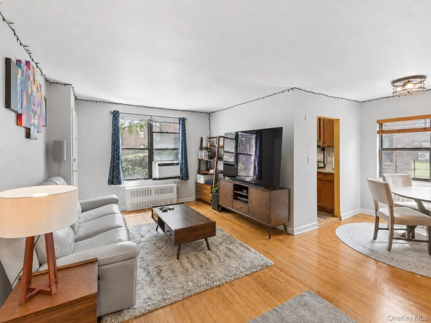 196-29 69th Ave, New York, NY, 1 Bedroom Bedrooms, 4 Rooms Rooms,1 BathroomBathrooms,Residential,For Rent,69th Ave,0,1032164 196-29 69th Ave, New York, NY, 1 Bedroom Bedrooms, 4 Rooms Rooms,1 BathroomBathrooms,Residential,For Rent,69th Ave,0,1032164