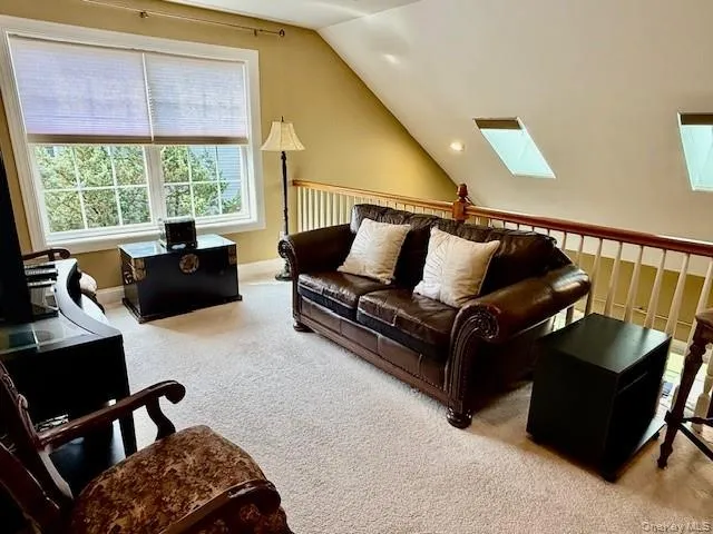 129 Maya Circle, Islip, NY, 2 Bedrooms Bedrooms, 5 Rooms Rooms,2 BathroomsBathrooms,Residential,For Rent,Maya,0,1032167 129 Maya Circle, Islip, NY, 2 Bedrooms Bedrooms, 5 Rooms Rooms,2 BathroomsBathrooms,Residential,For Rent,Maya,0,1032167