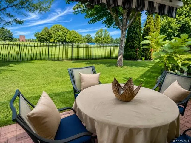 129 Maya Circle, Islip, NY, 2 Bedrooms Bedrooms, 5 Rooms Rooms,2 BathroomsBathrooms,Residential,For Rent,Maya,0,1032167 129 Maya Circle, Islip, NY, 2 Bedrooms Bedrooms, 5 Rooms Rooms,2 BathroomsBathrooms,Residential,For Rent,Maya,0,1032167