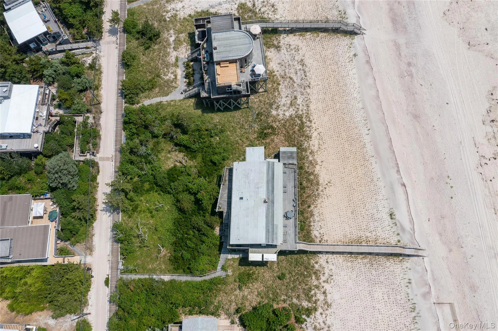 27 Dune Walk, Brookhaven, NY, 6 Bedrooms Bedrooms, 10 Rooms Rooms,2 BathroomsBathrooms,Residential,For Rent,Dune,0,1032168 27 Dune Walk, Brookhaven, NY, 6 Bedrooms Bedrooms, 10 Rooms Rooms,2 BathroomsBathrooms,Residential,For Rent,Dune,0,1032168