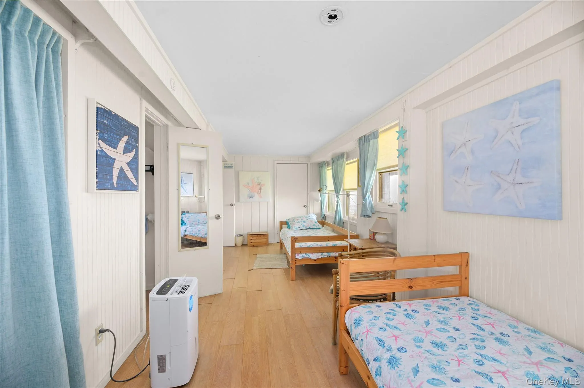 27 Dune Walk, Brookhaven, NY, 6 Bedrooms Bedrooms, 10 Rooms Rooms,2 BathroomsBathrooms,Residential,For Rent,Dune,0,1032168 27 Dune Walk, Brookhaven, NY, 6 Bedrooms Bedrooms, 10 Rooms Rooms,2 BathroomsBathrooms,Residential,For Rent,Dune,0,1032168