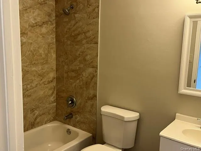 7 Koren Lane, Brookhaven, NY, 4 Bedrooms Bedrooms, 7 Rooms Rooms,1 BathroomBathrooms,Residential Lease,For Rent,Koren,0,1032171 7 Koren Lane, Brookhaven, NY, 4 Bedrooms Bedrooms, 7 Rooms Rooms,1 BathroomBathrooms,Residential Lease,For Rent,Koren,0,1032171