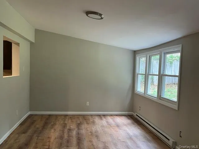 7 Koren Lane, Brookhaven, NY, 4 Bedrooms Bedrooms, 7 Rooms Rooms,1 BathroomBathrooms,Residential Lease,For Rent,Koren,0,1032171 7 Koren Lane, Brookhaven, NY, 4 Bedrooms Bedrooms, 7 Rooms Rooms,1 BathroomBathrooms,Residential Lease,For Rent,Koren,0,1032171