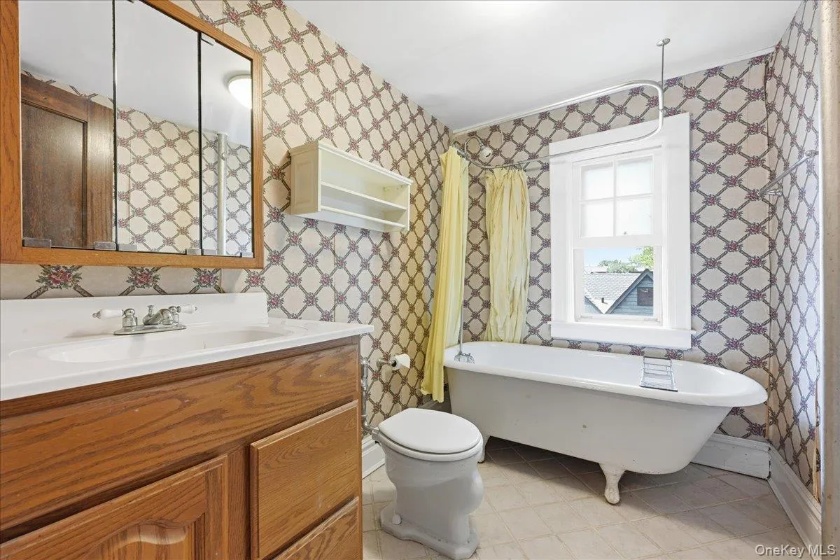 159-02 28th Avenue, New York, NY, 4 Bedrooms Bedrooms, 11 Rooms Rooms,2 BathroomsBathrooms,Residential,For Rent,28th,0,1032178 159-02 28th Avenue, New York, NY, 4 Bedrooms Bedrooms, 11 Rooms Rooms,2 BathroomsBathrooms,Residential,For Rent,28th,0,1032178