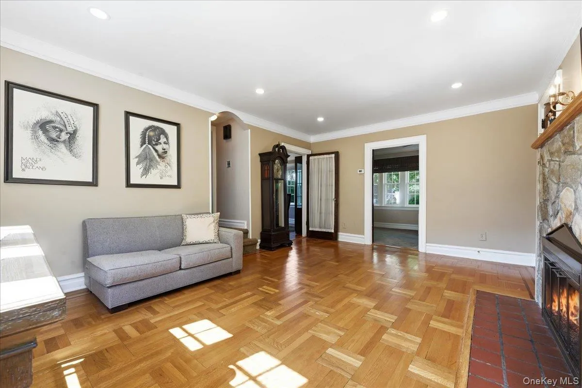 159-02 28th Avenue, New York, NY, 4 Bedrooms Bedrooms, 11 Rooms Rooms,2 BathroomsBathrooms,Residential,For Rent,28th,0,1032178 159-02 28th Avenue, New York, NY, 4 Bedrooms Bedrooms, 11 Rooms Rooms,2 BathroomsBathrooms,Residential,For Rent,28th,0,1032178