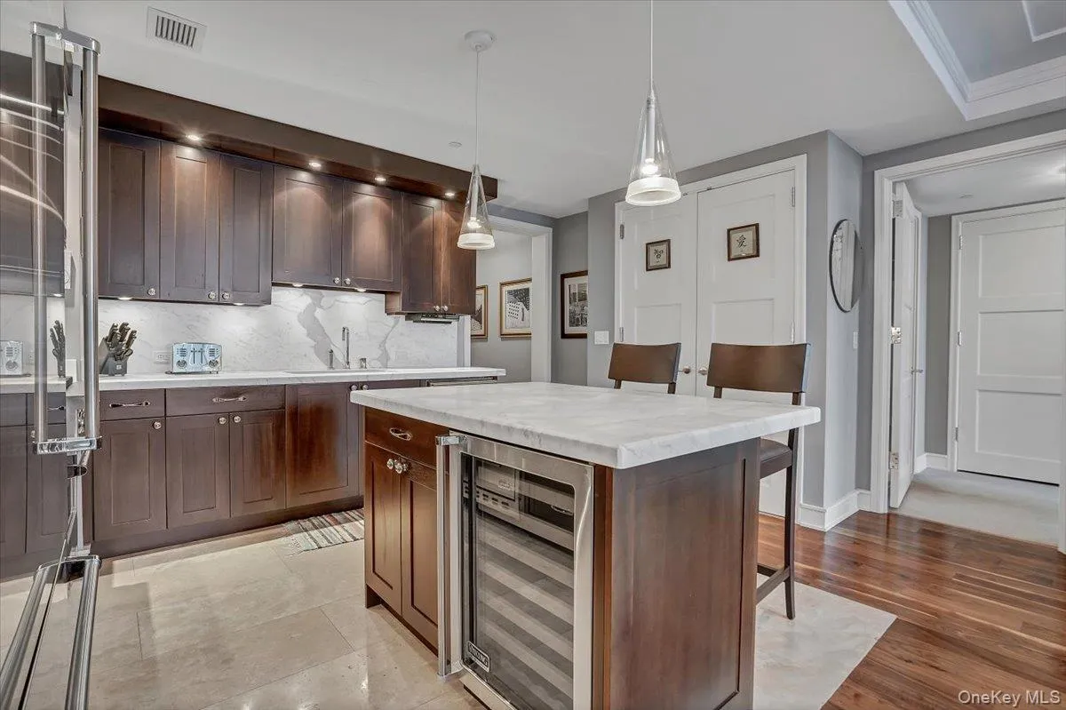 1 Renaissance Square, White Plains, NY, 2 Bedrooms Bedrooms, 4 Rooms Rooms,2 BathroomsBathrooms,Residential Lease,For Rent,Renaissance,0,1032180 1 Renaissance Square, White Plains, NY, 2 Bedrooms Bedrooms, 4 Rooms Rooms,2 BathroomsBathrooms,Residential Lease,For Rent,Renaissance,0,1032180