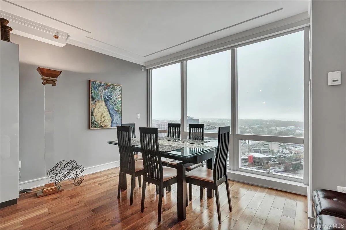 1 Renaissance Square, White Plains, NY, 2 Bedrooms Bedrooms, 4 Rooms Rooms,2 BathroomsBathrooms,Residential Lease,For Rent,Renaissance,0,1032180 1 Renaissance Square, White Plains, NY, 2 Bedrooms Bedrooms, 4 Rooms Rooms,2 BathroomsBathrooms,Residential Lease,For Rent,Renaissance,0,1032180