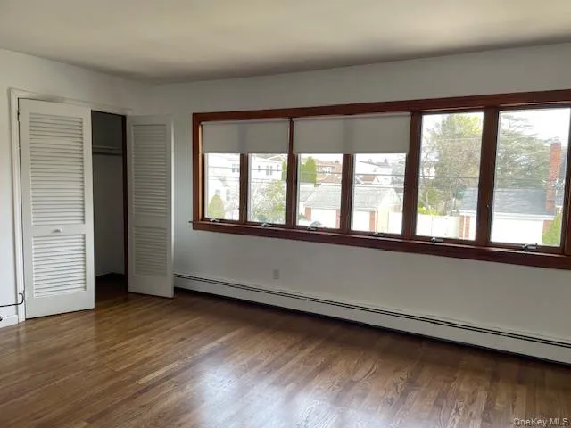 232 Catherine Avenue, Hempstead, NY, 1 Bedroom Bedrooms, 3 Rooms Rooms,1 BathroomBathrooms,Residential Lease,For Rent,Catherine,0,1032185 232 Catherine Avenue, Hempstead, NY, 1 Bedroom Bedrooms, 3 Rooms Rooms,1 BathroomBathrooms,Residential Lease,For Rent,Catherine,0,1032185