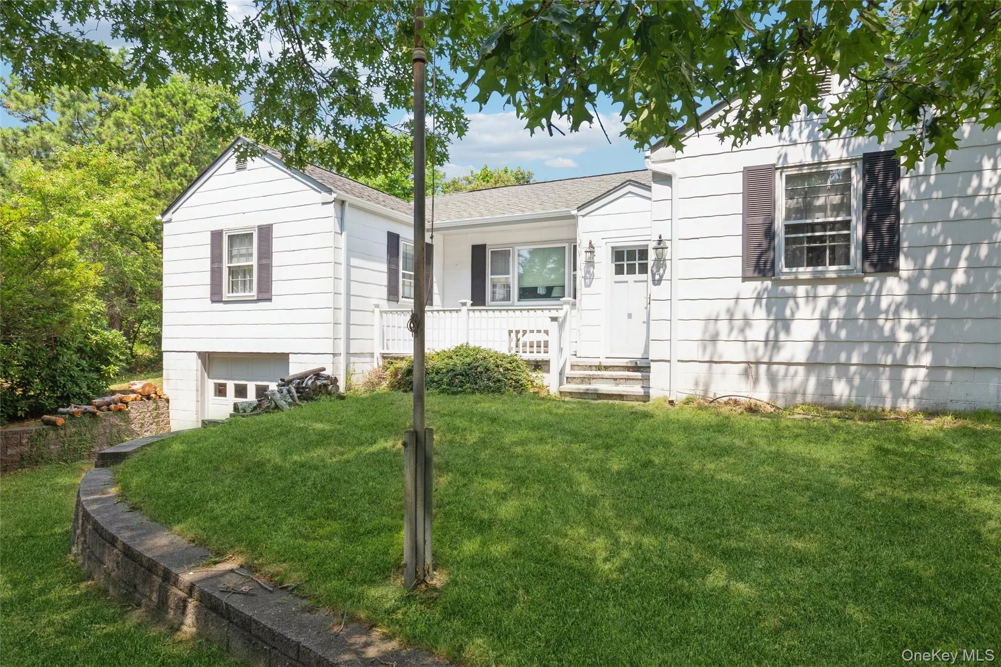 21 Oceanview Road, Southampton, NY, 2 Bedrooms Bedrooms, 6 Rooms Rooms,2 BathroomsBathrooms,Residential Lease,For Rent,Oceanview,0,1032186 21 Oceanview Road, Southampton, NY, 2 Bedrooms Bedrooms, 6 Rooms Rooms,2 BathroomsBathrooms,Residential Lease,For Rent,Oceanview,0,1032186