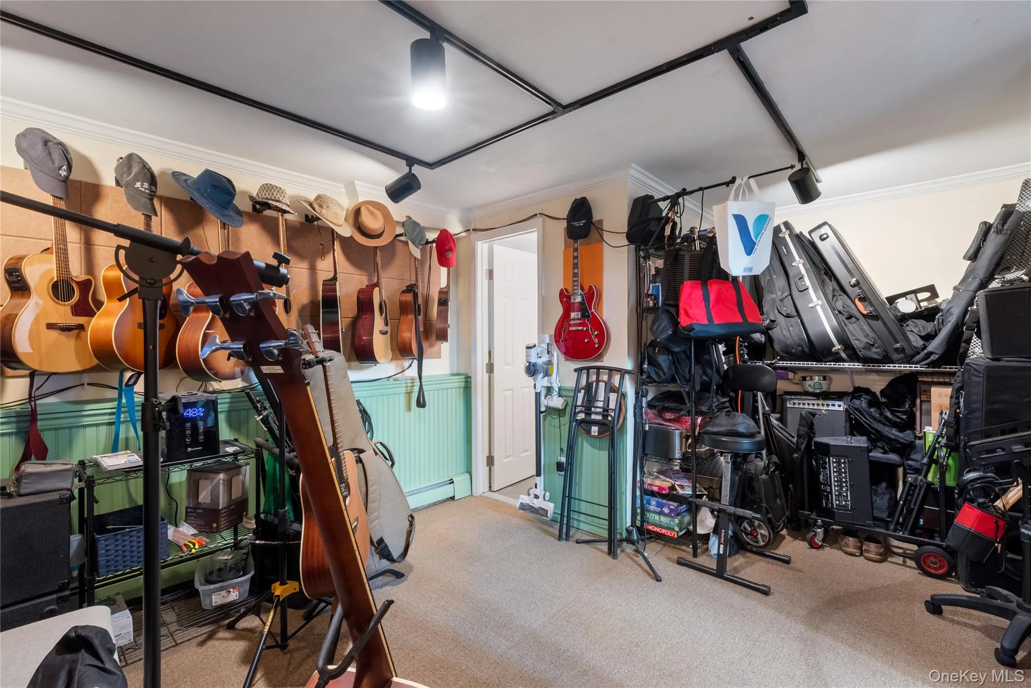 5 Colette Drive, Poughkeepsie (town), NY, 3 Bedrooms Bedrooms, 7 Rooms Rooms,2 BathroomsBathrooms,Residential,For Rent,Colette,0,1032188 5 Colette Drive, Poughkeepsie (town), NY, 3 Bedrooms Bedrooms, 7 Rooms Rooms,2 BathroomsBathrooms,Residential,For Rent,Colette,0,1032188
