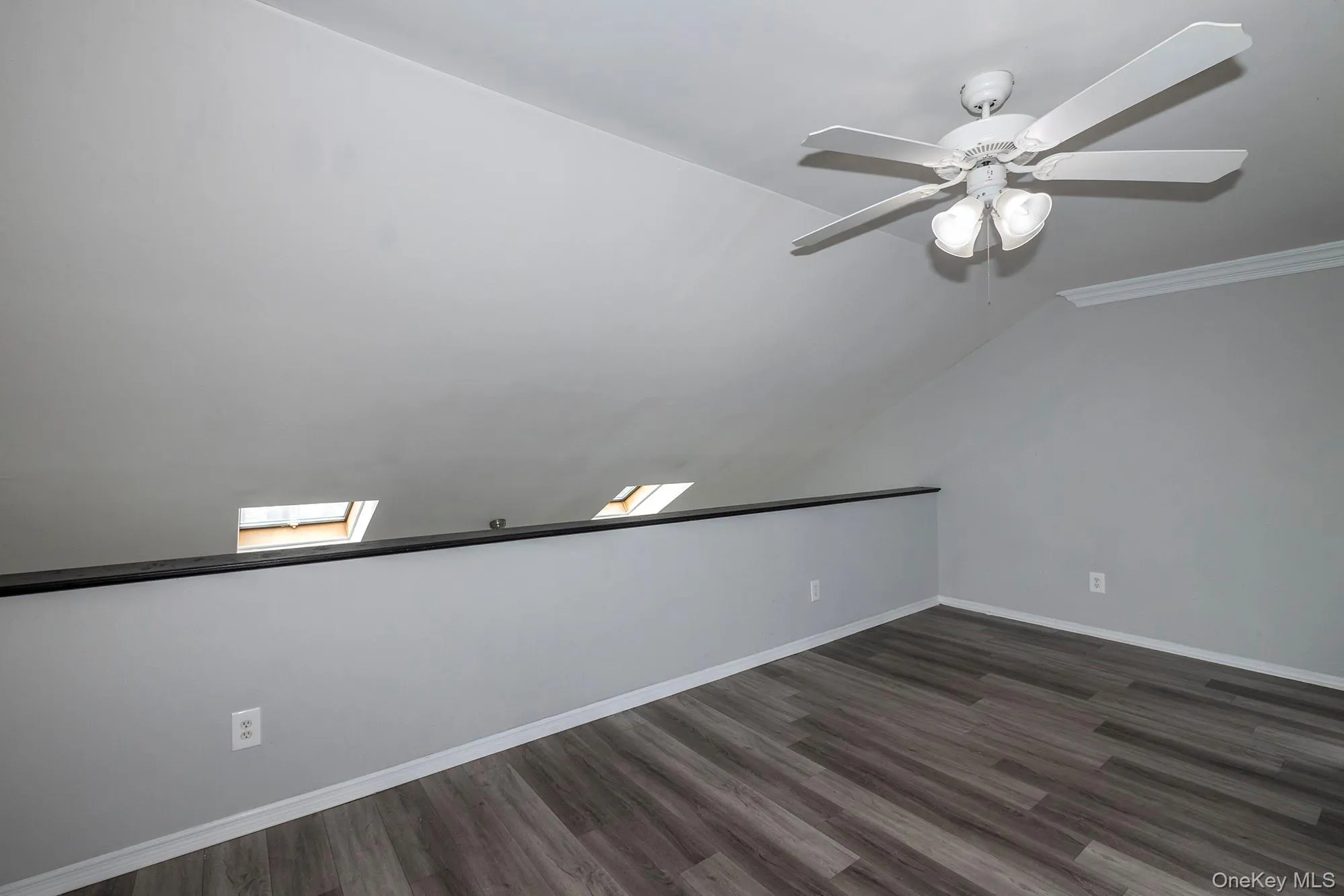126 Horizon View Drive, Brookhaven, NY, 1 Bedroom Bedrooms, 7 Rooms Rooms,2 BathroomsBathrooms,Residential Lease,For Rent,Horizon View,0,1032190 126 Horizon View Drive, Brookhaven, NY, 1 Bedroom Bedrooms, 7 Rooms Rooms,2 BathroomsBathrooms,Residential Lease,For Rent,Horizon View,0,1032190