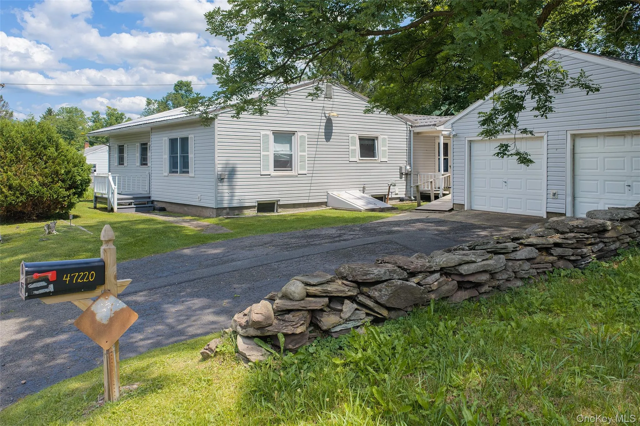 47220 State Highway 10, Delhi, NY, 4 Bedrooms Bedrooms, 8 Rooms Rooms,1 BathroomBathrooms,Residential,For Rent,State Highway 10,0,1032201 47220 State Highway 10, Delhi, NY, 4 Bedrooms Bedrooms, 8 Rooms Rooms,1 BathroomBathrooms,Residential,For Rent,State Highway 10,0,1032201