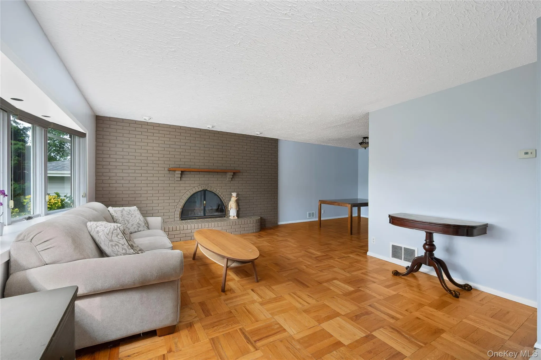 10 Primrose Avenue, Oyster Bay, NY, 4 Bedrooms Bedrooms, 12 Rooms Rooms,3 BathroomsBathrooms,Residential,For Rent,Primrose,0,1032204 10 Primrose Avenue, Oyster Bay, NY, 4 Bedrooms Bedrooms, 12 Rooms Rooms,3 BathroomsBathrooms,Residential,For Rent,Primrose,0,1032204