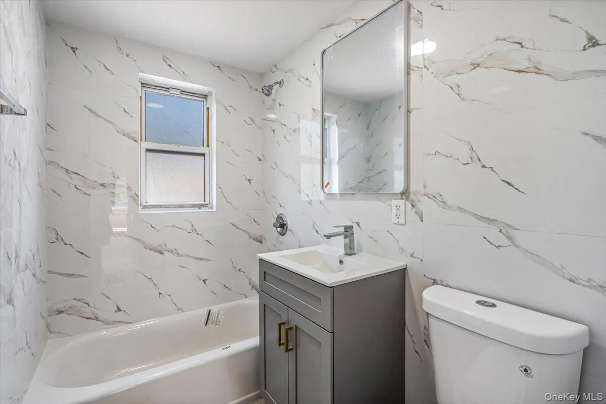 6134 Parsons Boulevard, New York, NY, 4 Bedrooms Bedrooms, 9 Rooms Rooms,3 BathroomsBathrooms,Residential,For Rent,Parsons,0,1032211 6134 Parsons Boulevard, New York, NY, 4 Bedrooms Bedrooms, 9 Rooms Rooms,3 BathroomsBathrooms,Residential,For Rent,Parsons,0,1032211