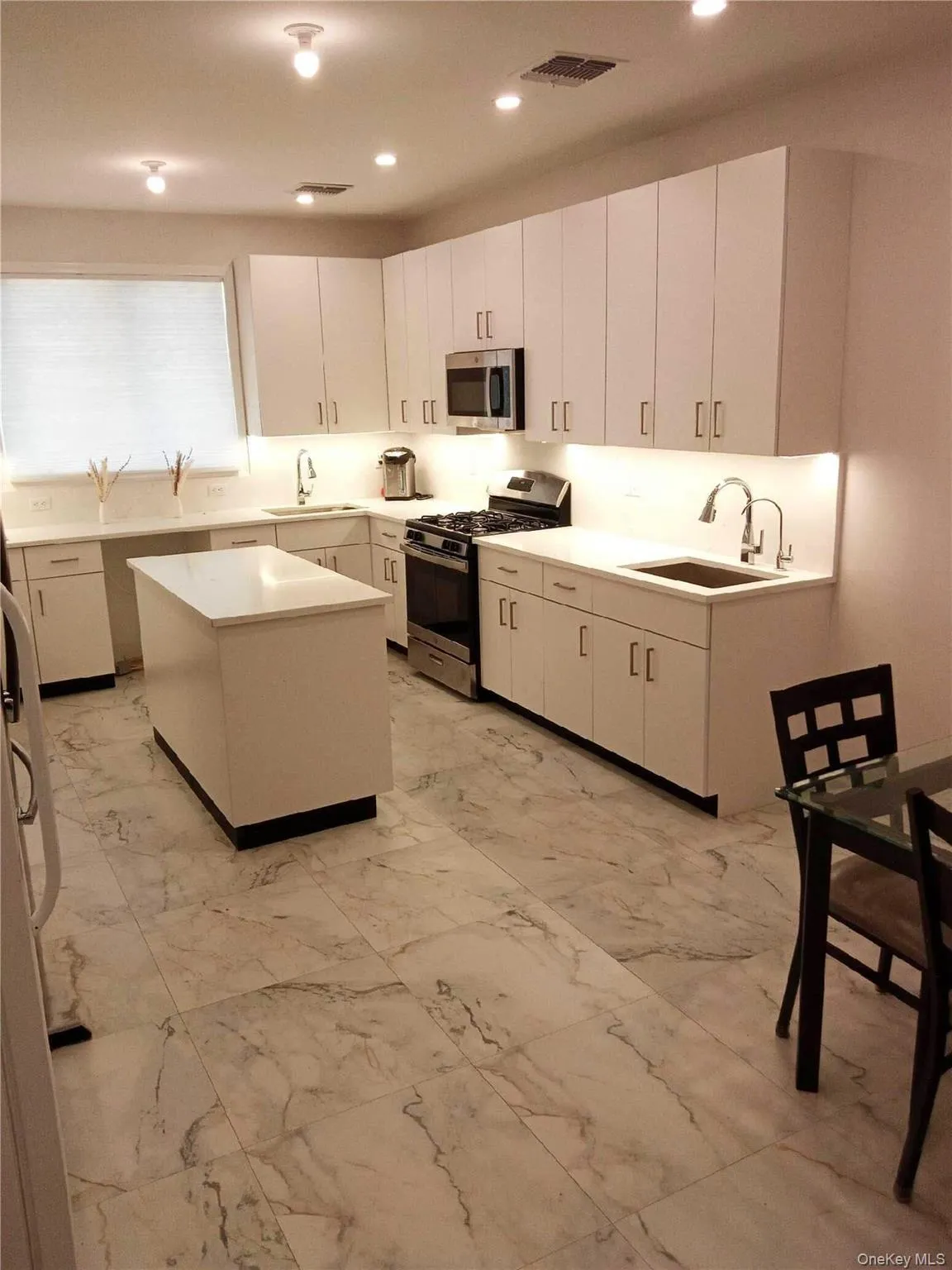 6 Amsterdam, Monroe, NY, 5 Bedrooms Bedrooms, 8 Rooms Rooms,2 BathroomsBathrooms,Residential,For Rent,Amsterdam,0,1032216 6 Amsterdam, Monroe, NY, 5 Bedrooms Bedrooms, 8 Rooms Rooms,2 BathroomsBathrooms,Residential,For Rent,Amsterdam,0,1032216