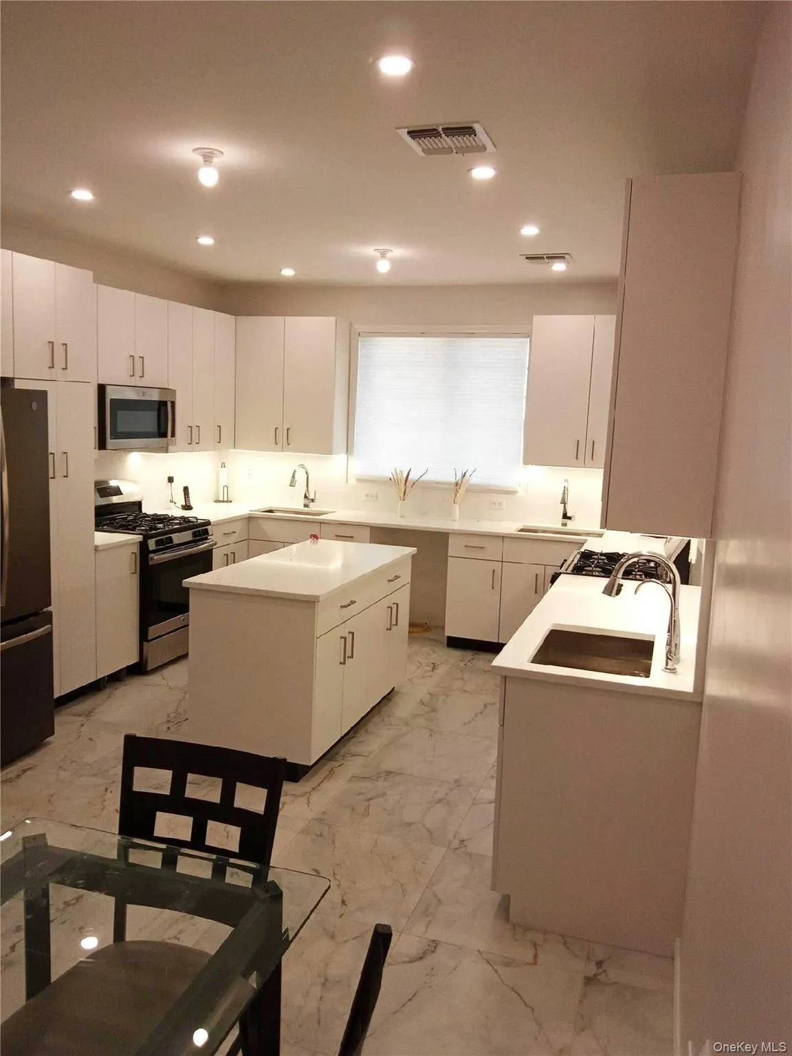 6 Amsterdam, Monroe, NY, 5 Bedrooms Bedrooms, 8 Rooms Rooms,2 BathroomsBathrooms,Residential,For Rent,Amsterdam,0,1032216 6 Amsterdam, Monroe, NY, 5 Bedrooms Bedrooms, 8 Rooms Rooms,2 BathroomsBathrooms,Residential,For Rent,Amsterdam,0,1032216
