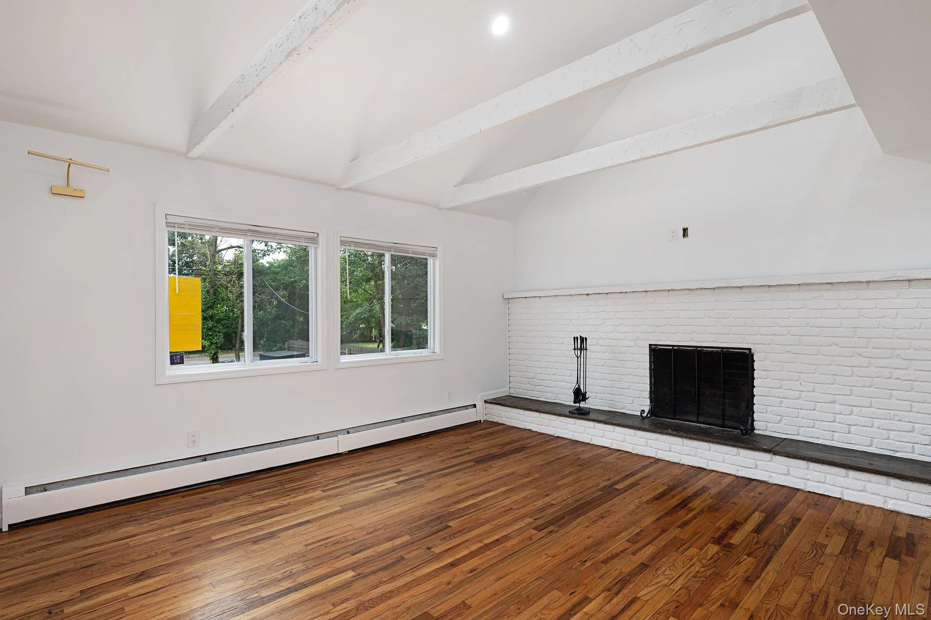 62 Lincoln Avenue, Huntington, NY, 4 Bedrooms Bedrooms, 6 Rooms Rooms,3 BathroomsBathrooms,Residential Lease,For Rent,Lincoln,0,1032222 62 Lincoln Avenue, Huntington, NY, 4 Bedrooms Bedrooms, 6 Rooms Rooms,3 BathroomsBathrooms,Residential Lease,For Rent,Lincoln,0,1032222