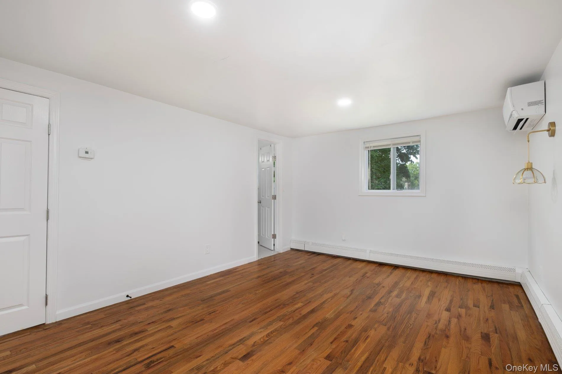 62 Lincoln Avenue, Huntington, NY, 4 Bedrooms Bedrooms, 6 Rooms Rooms,3 BathroomsBathrooms,Residential Lease,For Rent,Lincoln,0,1032222 62 Lincoln Avenue, Huntington, NY, 4 Bedrooms Bedrooms, 6 Rooms Rooms,3 BathroomsBathrooms,Residential Lease,For Rent,Lincoln,0,1032222