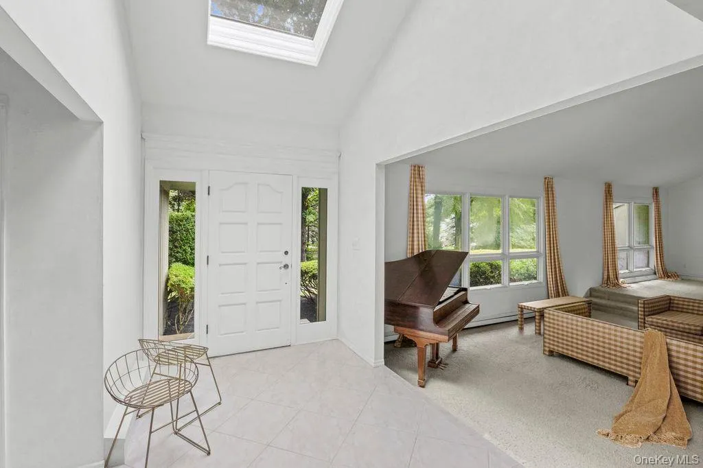 30 Fairway Drive, Brookhaven, NY, 5 Bedrooms Bedrooms, 9 Rooms Rooms,3 BathroomsBathrooms,Residential,For Rent,Fairway,0,1032233 30 Fairway Drive, Brookhaven, NY, 5 Bedrooms Bedrooms, 9 Rooms Rooms,3 BathroomsBathrooms,Residential,For Rent,Fairway,0,1032233