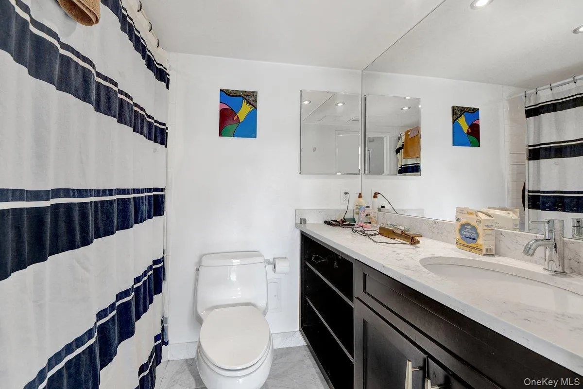 2287 Johnson Avenue, New York, NY, 2 Bedrooms Bedrooms, 4 Rooms Rooms,2 BathroomsBathrooms,Residential,For Rent,Johnson,0,1032238 2287 Johnson Avenue, New York, NY, 2 Bedrooms Bedrooms, 4 Rooms Rooms,2 BathroomsBathrooms,Residential,For Rent,Johnson,0,1032238