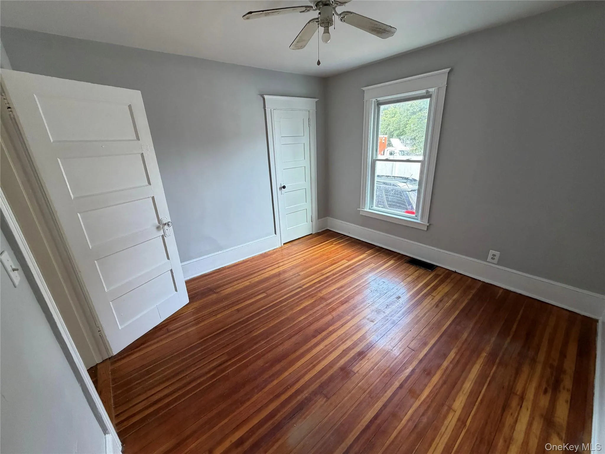 341 Mansion Street, Poughkeepsie, NY, 2 Bedrooms Bedrooms, 5 Rooms Rooms,1 BathroomBathrooms,Residential Lease,For Rent,Mansion,0,1032239 341 Mansion Street, Poughkeepsie, NY, 2 Bedrooms Bedrooms, 5 Rooms Rooms,1 BathroomBathrooms,Residential Lease,For Rent,Mansion,0,1032239