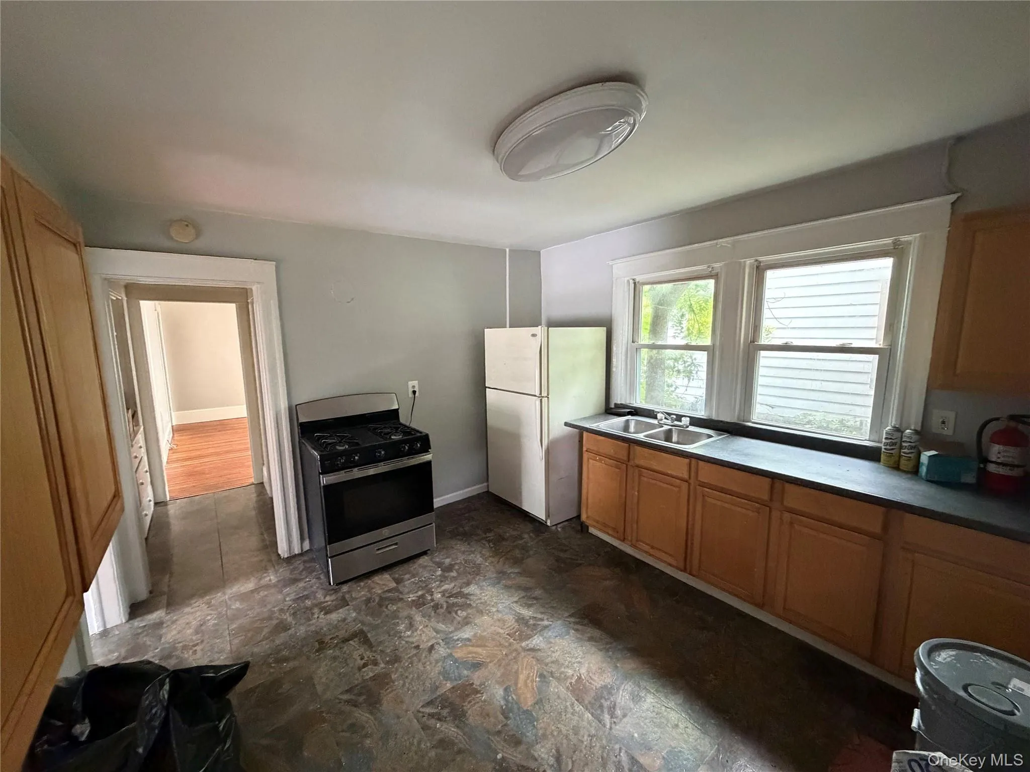 341 Mansion Street, Poughkeepsie, NY, 2 Bedrooms Bedrooms, 5 Rooms Rooms,1 BathroomBathrooms,Residential Lease,For Rent,Mansion,0,1032239 341 Mansion Street, Poughkeepsie, NY, 2 Bedrooms Bedrooms, 5 Rooms Rooms,1 BathroomBathrooms,Residential Lease,For Rent,Mansion,0,1032239
