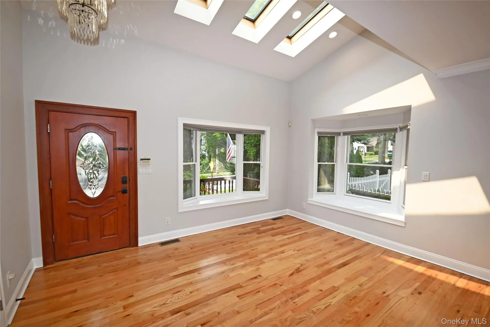 91 Baker Hill Road, North Hempstead, NY, 4 Bedrooms Bedrooms, 8 Rooms Rooms,3 BathroomsBathrooms,Residential Lease,For Rent,Baker Hill,0,1032243 91 Baker Hill Road, North Hempstead, NY, 4 Bedrooms Bedrooms, 8 Rooms Rooms,3 BathroomsBathrooms,Residential Lease,For Rent,Baker Hill,0,1032243