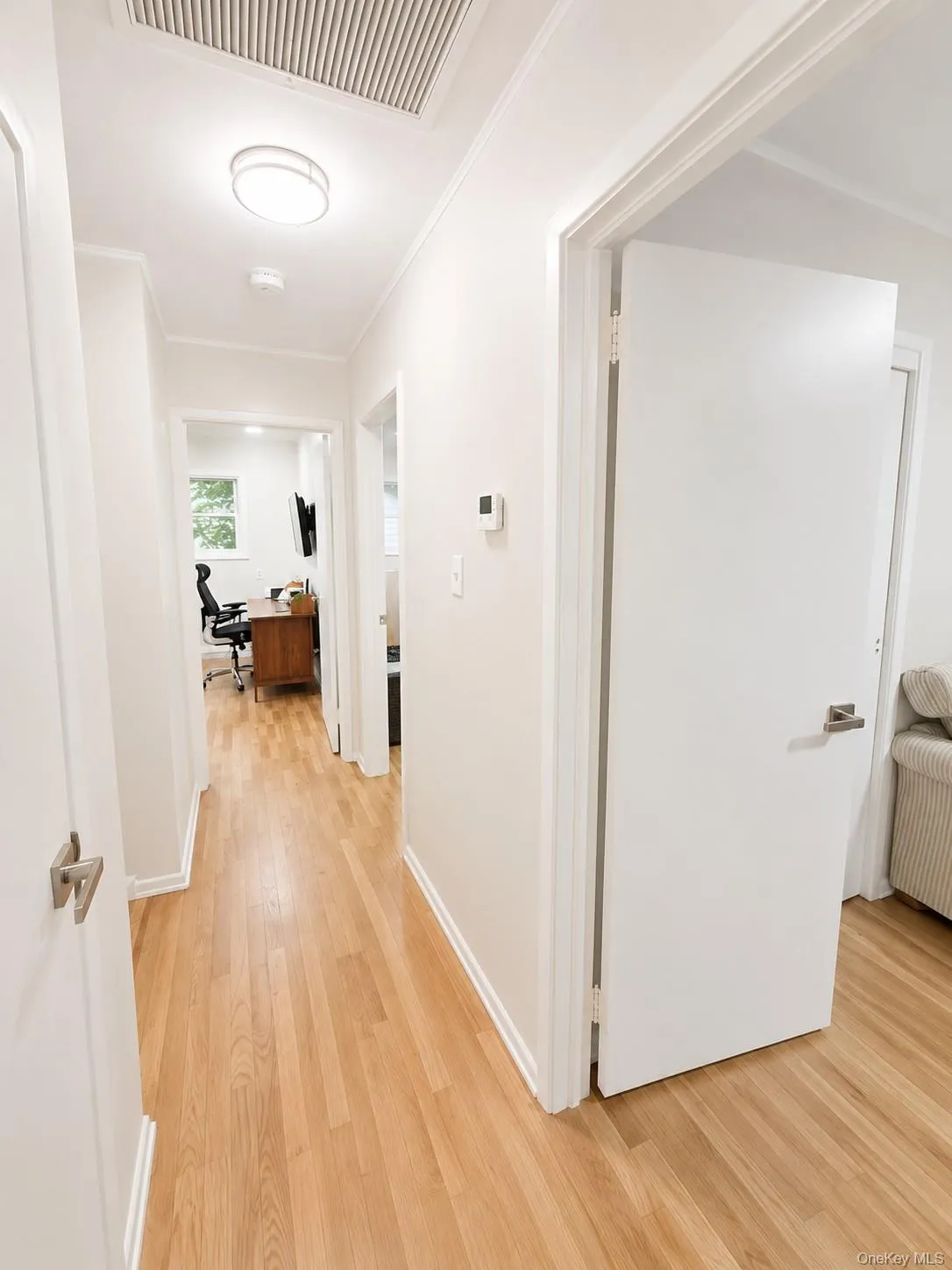 5-A SECOND Road, North Hempstead, NY, 3 Bedrooms Bedrooms, 14 Rooms Rooms,1 BathroomBathrooms,Residential,For Rent,SECOND,0,1032244 5-A SECOND Road, North Hempstead, NY, 3 Bedrooms Bedrooms, 14 Rooms Rooms,1 BathroomBathrooms,Residential,For Rent,SECOND,0,1032244