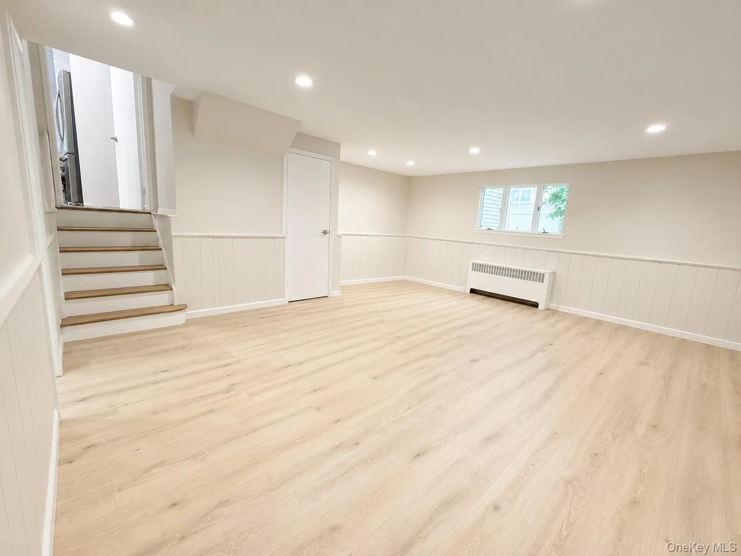 5-A SECOND Road, North Hempstead, NY, 3 Bedrooms Bedrooms, 14 Rooms Rooms,1 BathroomBathrooms,Residential,For Rent,SECOND,0,1032244 5-A SECOND Road, North Hempstead, NY, 3 Bedrooms Bedrooms, 14 Rooms Rooms,1 BathroomBathrooms,Residential,For Rent,SECOND,0,1032244