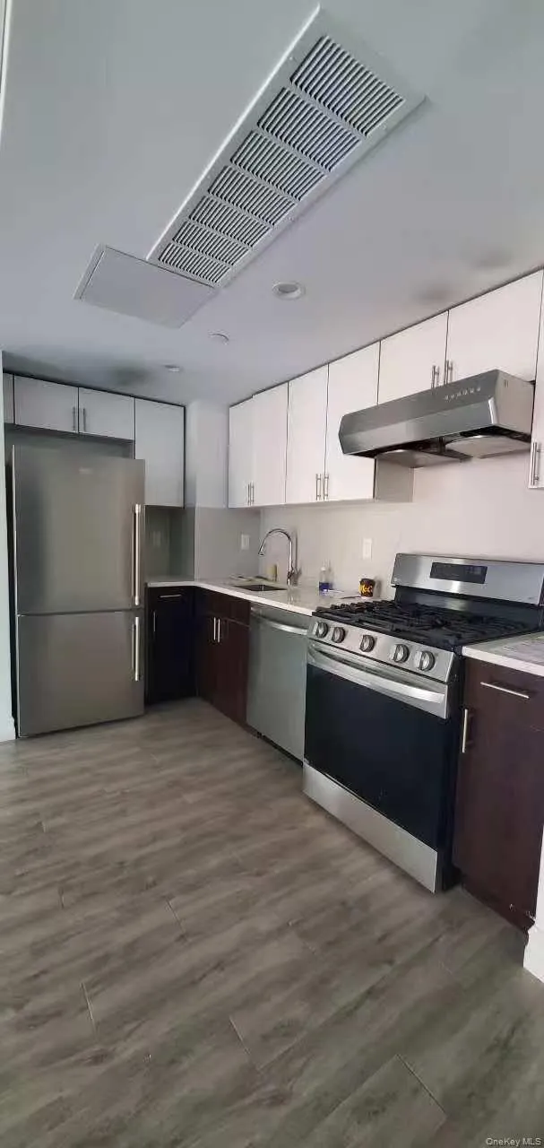 65-18 AUSTIN ST, New York, NY, 2 Bedrooms Bedrooms, 5 Rooms Rooms,2 BathroomsBathrooms,Residential,For Rent,AUSTIN ST,0,1032246 65-18 AUSTIN ST, New York, NY, 2 Bedrooms Bedrooms, 5 Rooms Rooms,2 BathroomsBathrooms,Residential,For Rent,AUSTIN ST,0,1032246