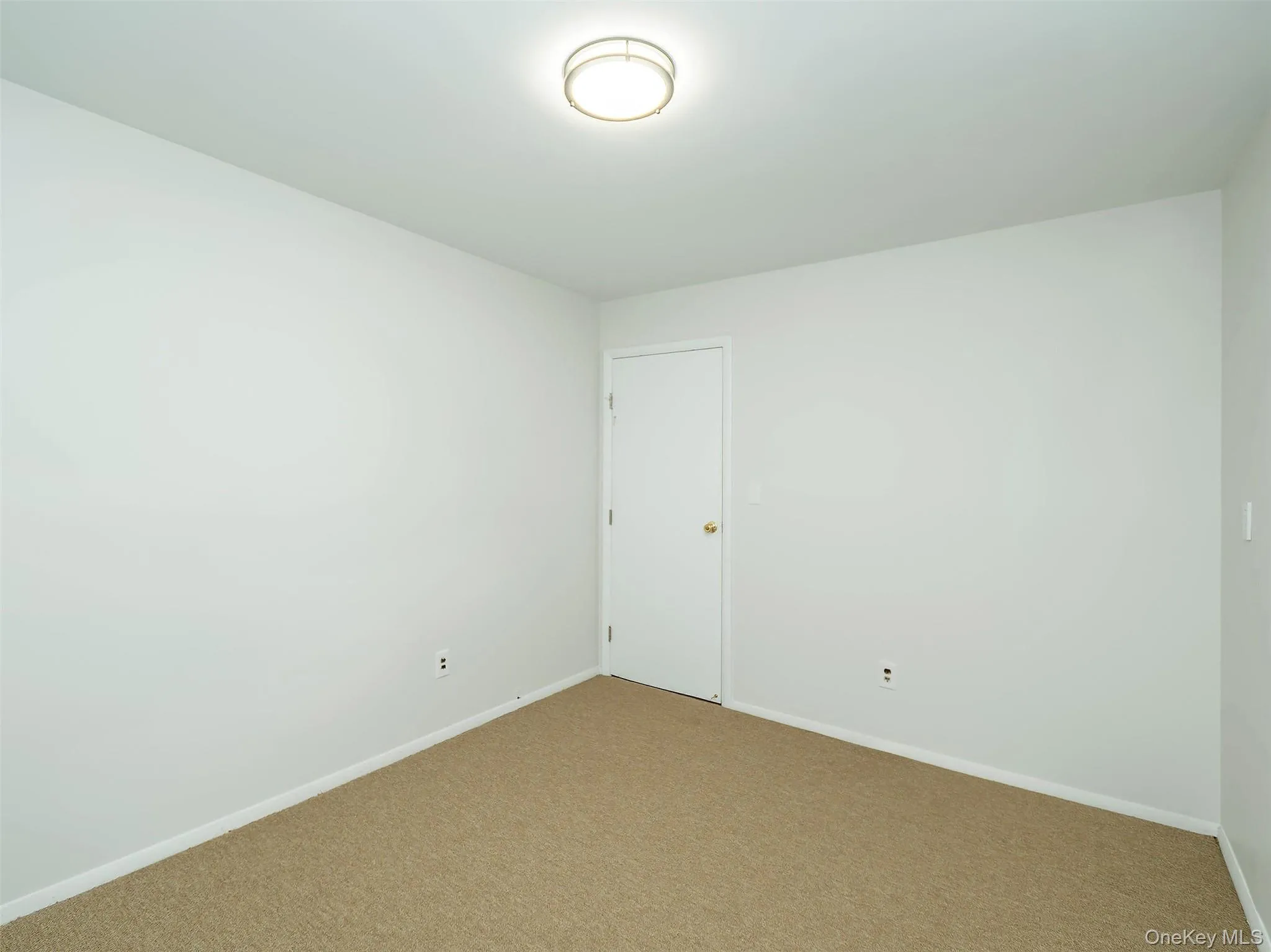 92 Elm Avenue, Glen Cove, NY, 3 Bedrooms Bedrooms, 5 Rooms Rooms,1 BathroomBathrooms,Residential Lease,For Rent,Elm,0,1032247 92 Elm Avenue, Glen Cove, NY, 3 Bedrooms Bedrooms, 5 Rooms Rooms,1 BathroomBathrooms,Residential Lease,For Rent,Elm,0,1032247