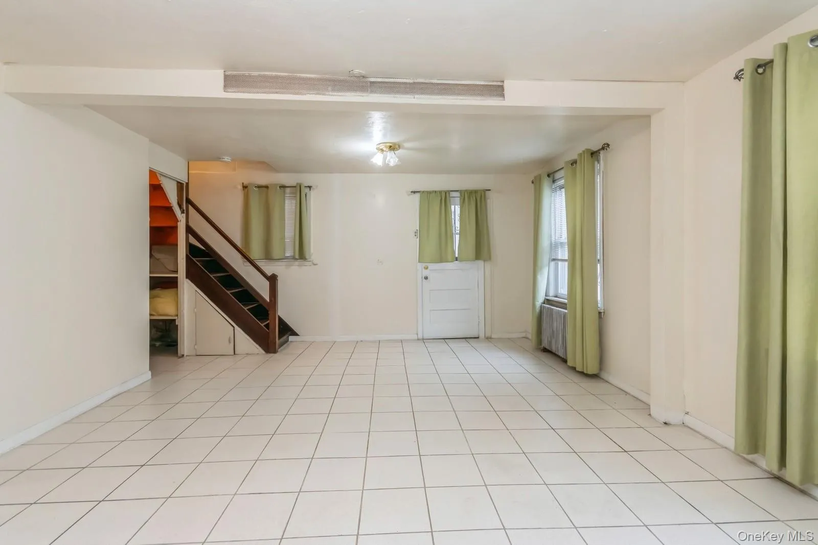 Basement apartment Living Room Basement apartment Living Room