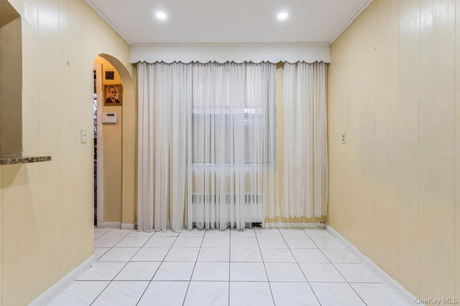 Dinning Room. Dinning Room.
