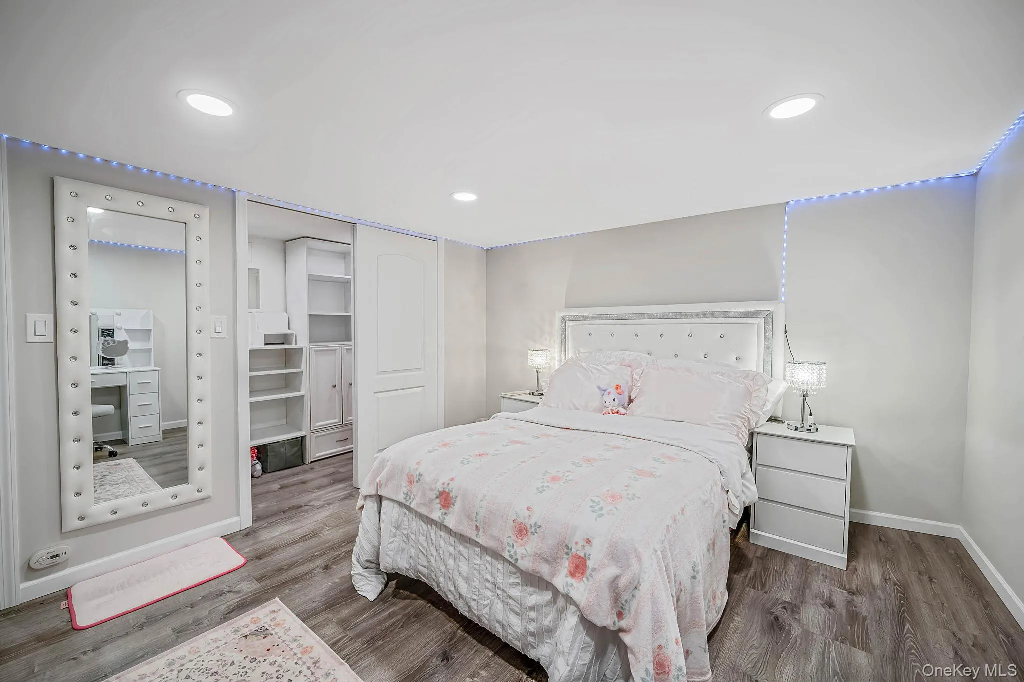 5 Overlook Drive, Brookhaven, NY, 2 Bedrooms Bedrooms, 8 Rooms Rooms,2 BathroomsBathrooms,Residential,For Rent,Overlook,0,1032255 5 Overlook Drive, Brookhaven, NY, 2 Bedrooms Bedrooms, 8 Rooms Rooms,2 BathroomsBathrooms,Residential,For Rent,Overlook,0,1032255