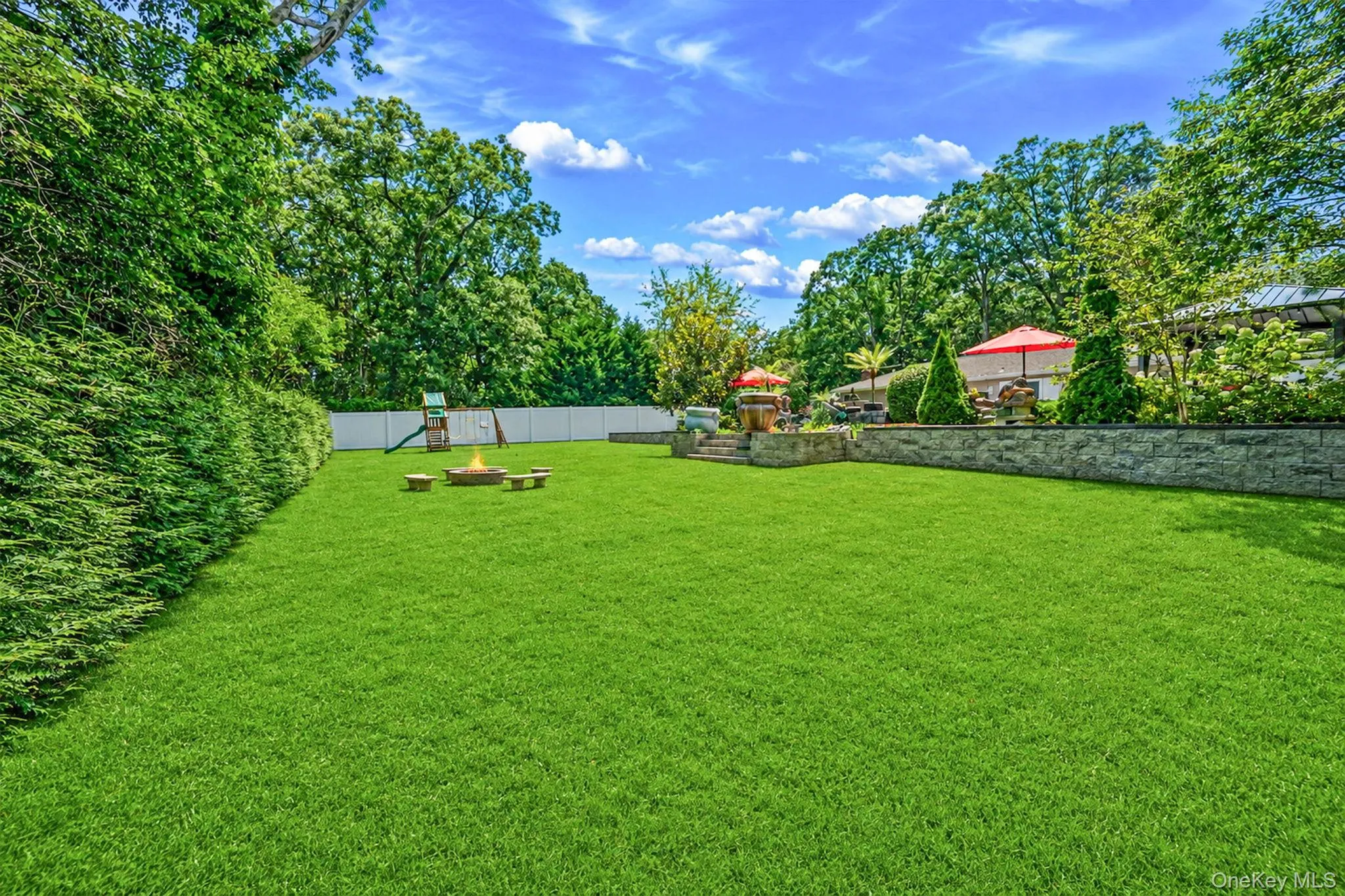 5 Overlook Drive, Brookhaven, NY, 2 Bedrooms Bedrooms, 8 Rooms Rooms,2 BathroomsBathrooms,Residential,For Rent,Overlook,0,1032255 5 Overlook Drive, Brookhaven, NY, 2 Bedrooms Bedrooms, 8 Rooms Rooms,2 BathroomsBathrooms,Residential,For Rent,Overlook,0,1032255