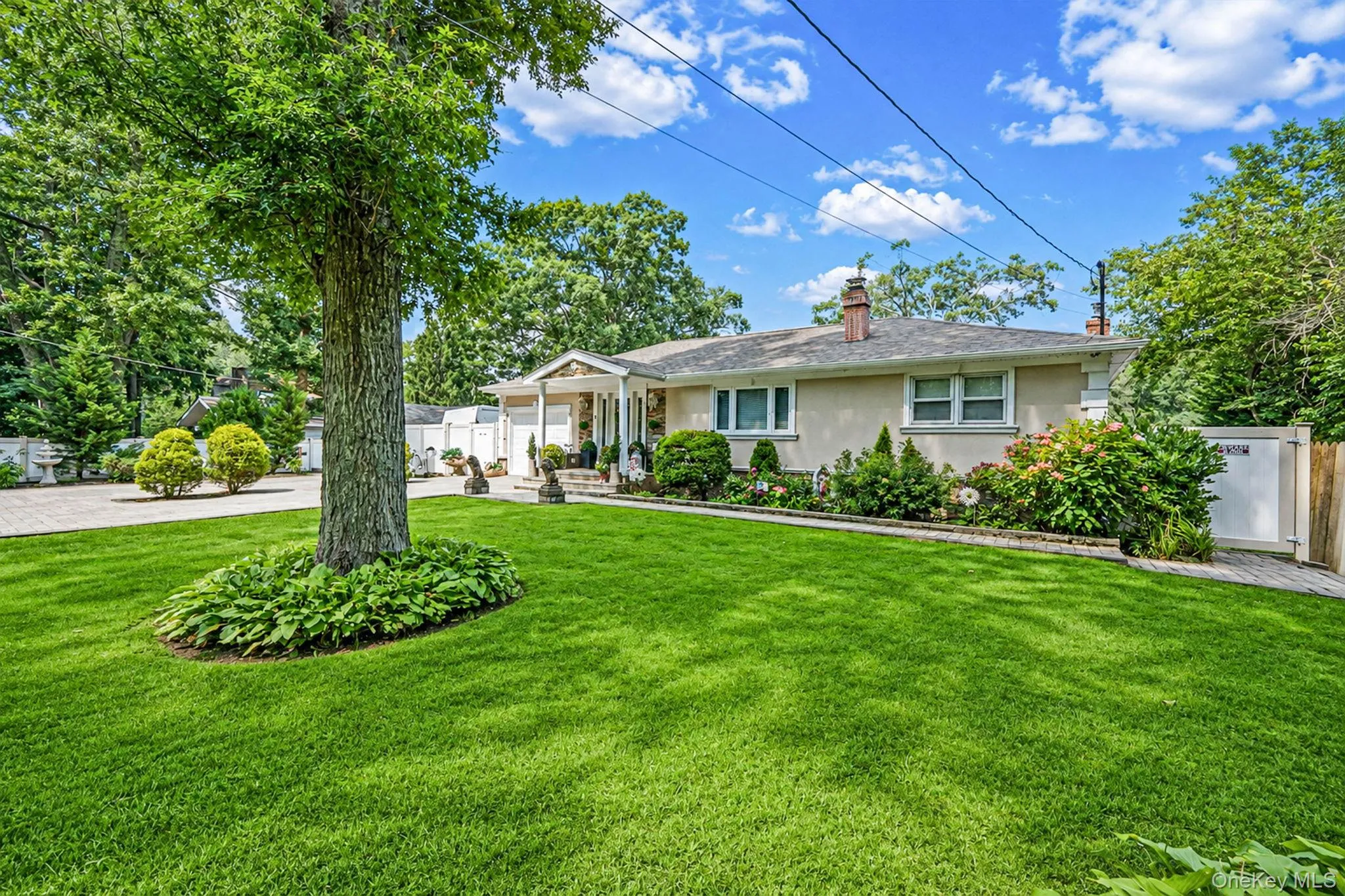 5 Overlook Drive, Brookhaven, NY, 2 Bedrooms Bedrooms, 8 Rooms Rooms,2 BathroomsBathrooms,Residential,For Rent,Overlook,0,1032255 5 Overlook Drive, Brookhaven, NY, 2 Bedrooms Bedrooms, 8 Rooms Rooms,2 BathroomsBathrooms,Residential,For Rent,Overlook,0,1032255