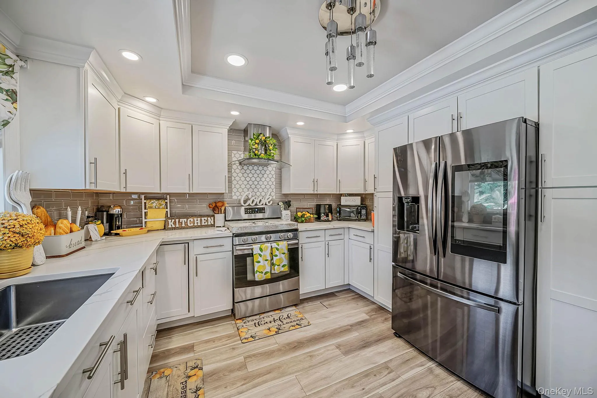 5 Overlook Drive, Brookhaven, NY, 2 Bedrooms Bedrooms, 8 Rooms Rooms,2 BathroomsBathrooms,Residential,For Rent,Overlook,0,1032255 5 Overlook Drive, Brookhaven, NY, 2 Bedrooms Bedrooms, 8 Rooms Rooms,2 BathroomsBathrooms,Residential,For Rent,Overlook,0,1032255