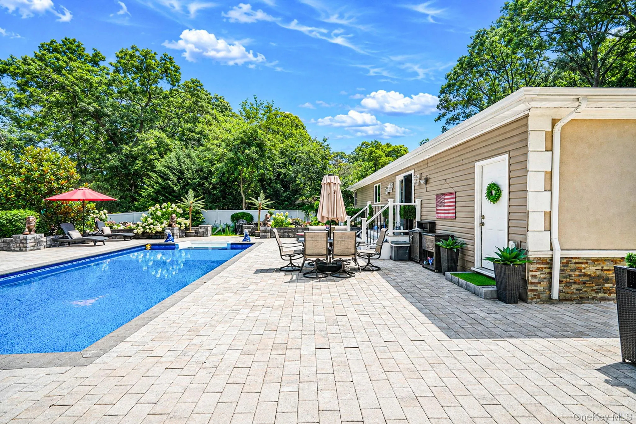 5 Overlook Drive, Brookhaven, NY, 2 Bedrooms Bedrooms, 8 Rooms Rooms,2 BathroomsBathrooms,Residential,For Rent,Overlook,0,1032255 5 Overlook Drive, Brookhaven, NY, 2 Bedrooms Bedrooms, 8 Rooms Rooms,2 BathroomsBathrooms,Residential,For Rent,Overlook,0,1032255